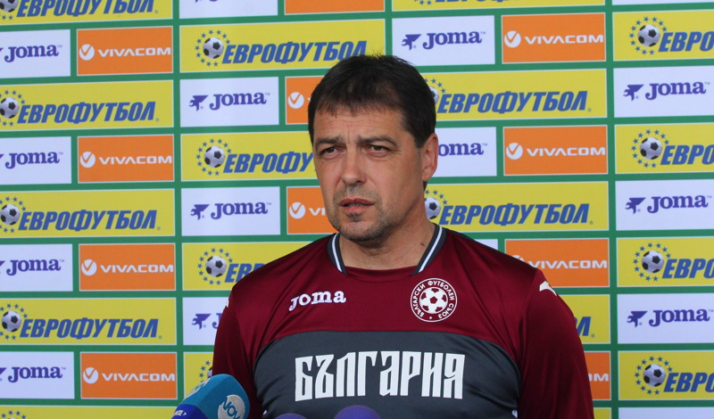 Официально: тренер сборной Болгарии продлил контракт до 2020 года - изображение 1