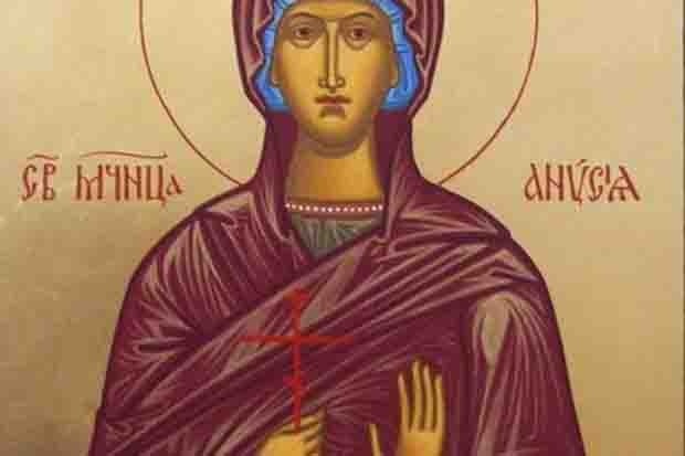 Православната църква днес почита паметта на Света Анастасия Великомъченица Анастасия