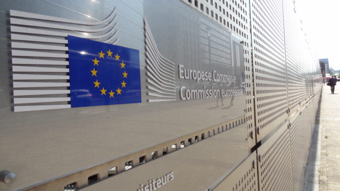 Европейската комисия съобщи че осигурява 3 милиарда евро за развитието