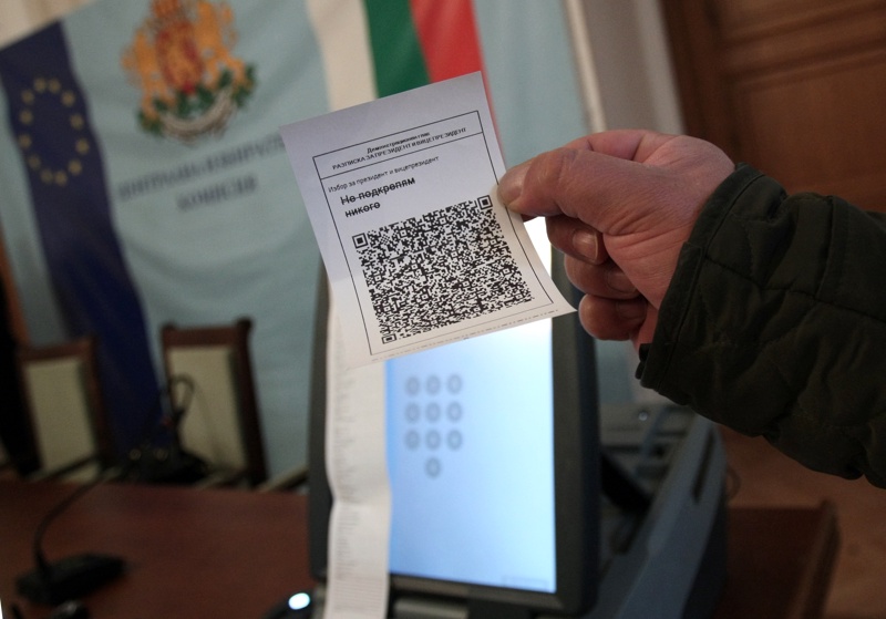 Съсипаха го това машинно гласуване заяви IT експертът Ясен Танев