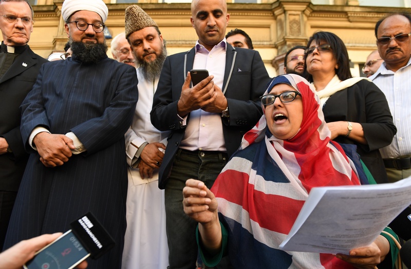 Мюсюлмани във Великобритания осъдиха атентата в Манчестър