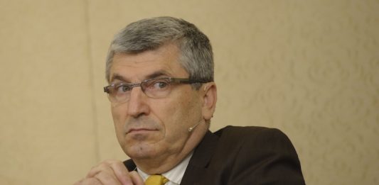 Илиян Василев