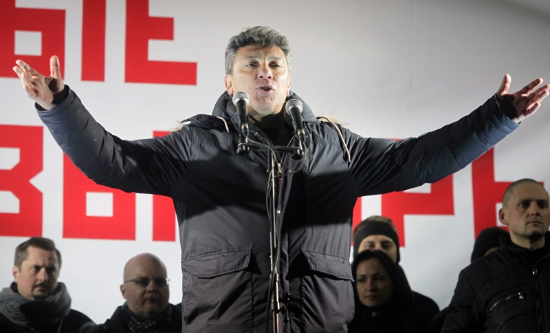 На снимката Борис НемцовНа 27 февруари поддръжници на опозицията и