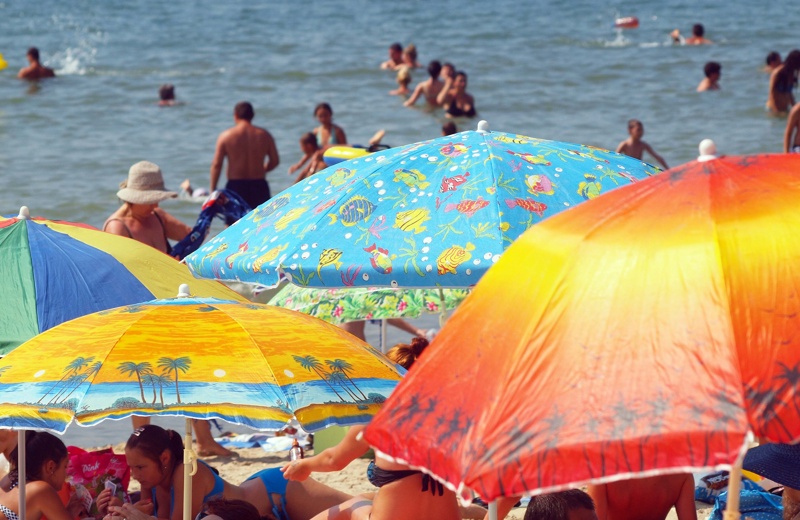 СподелиСянката по родното Черноморие това лято вероятно ще ни струва