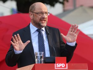 на снимката: кандидатът за канцлер на Германия от Социалдемократическата партия Мартин Шулц