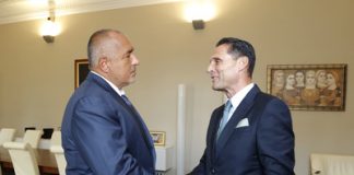 Министър-председателят Бойко Борисов и министърът на туризма Николина Ангелкова проведоха работна среща с главния изпълнителен директор на Thomas Cook Group
