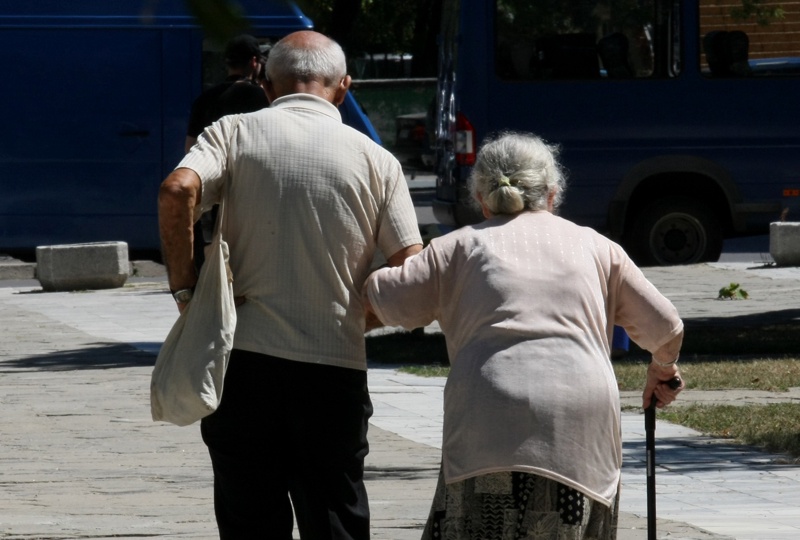 Профсъюзът на хърватските пенсионери и асоциацията Регистър на пенсионерите  поискаха незабавното