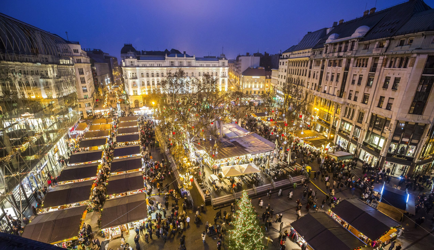  Унгария, Коледен базар 