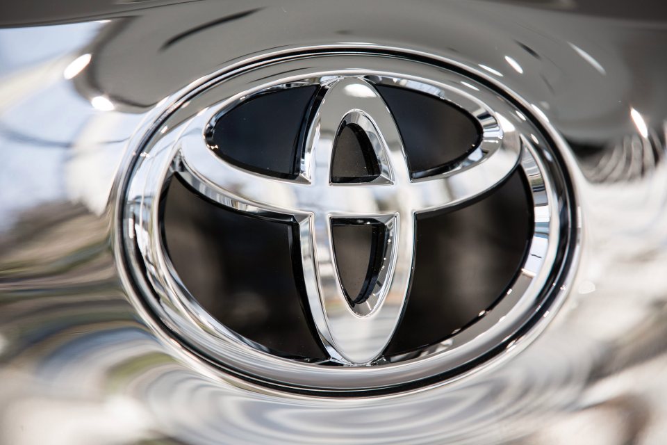 Японската корпорация „Тойота“ (Toyota Motor Corp.) е начело по обем