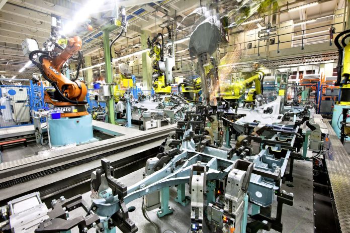 Индексът на промишленото производство през август се увеличава с 0
