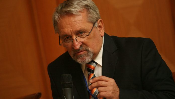Иван Хиновски