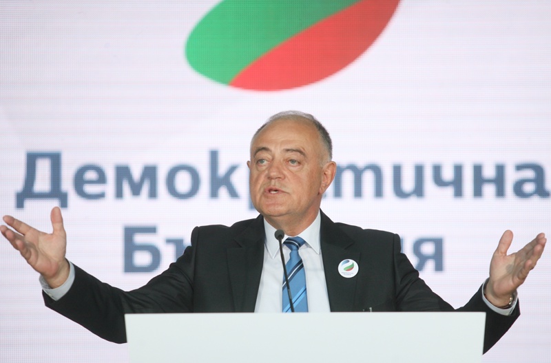 България има крещяща нужда от редовно правителство Правителство доминирано от
