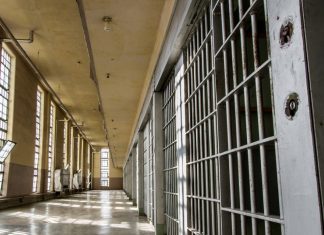 Докладът критикува условията в нашенските затвори
