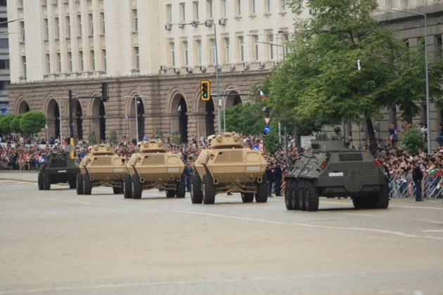 военен парад
