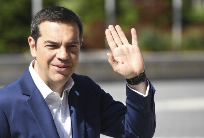 на снимката: Премиерът на Гърция Алексис Ципрас