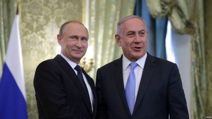 На снимката: Владимир Путин и Бенямин Нетаняху