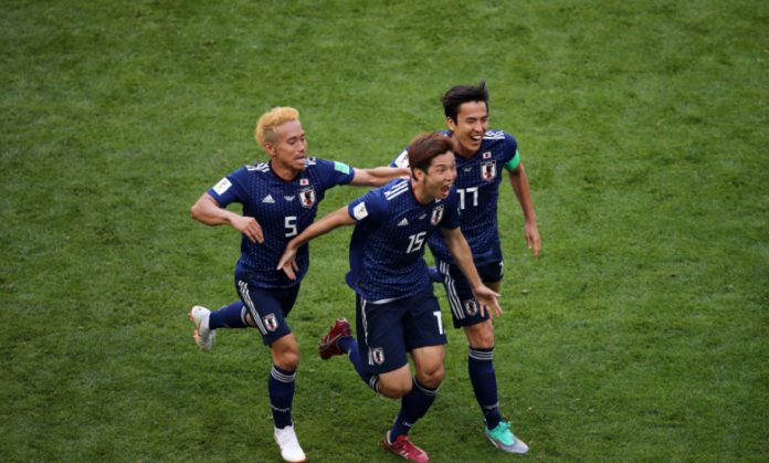 Япония победи с 2:1 Колумбия в първи мач и за двата отбора на световното първенство в Русия. Срещата се игра на 