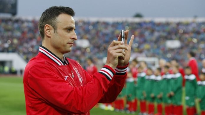 Звездата на българския футбол Димитър Бербатов подписа договор с популярен букмейкър. Ангажиментът на нападателя е да дава прогнози за