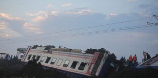 Турция, влакова катастрофа
