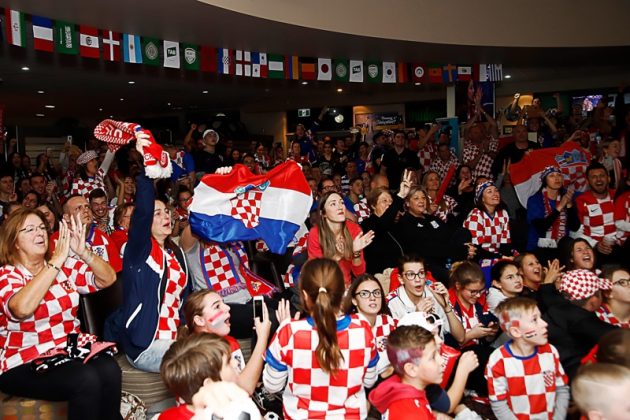 Хърватия, победа, футбол, фенове