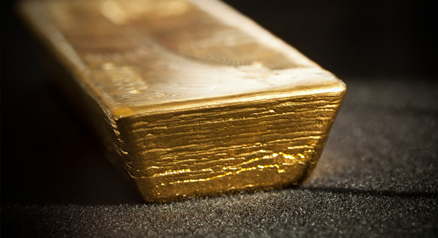 СподелиНов исторически връх за златото за първи път ценният метал