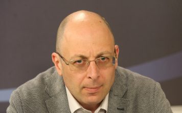 Йордан Божилов
