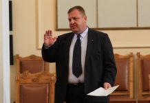Каракачанов заминава на 7-дневна визита в САЩ кворум, Каракачанов