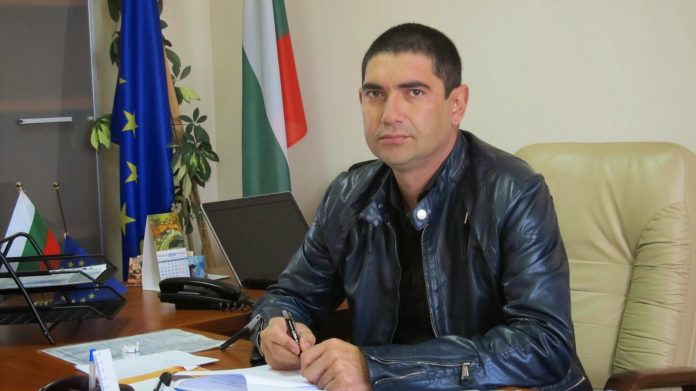 Лазар Влайков, общинския съветник