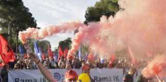 Албания, протест