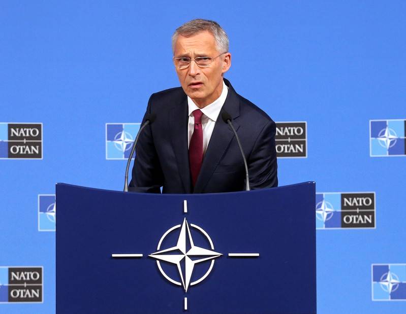 НАТО ще разположи още 700 военнослужещи в Косово заяви генералният