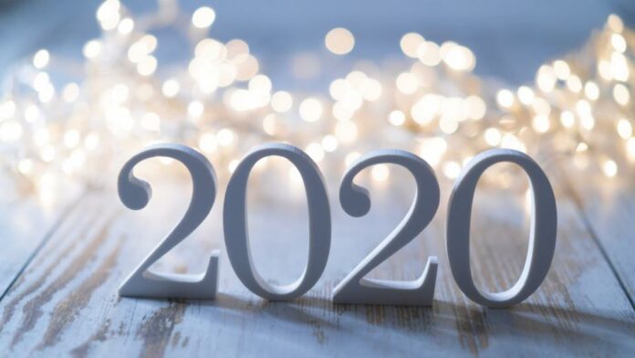 2020 година