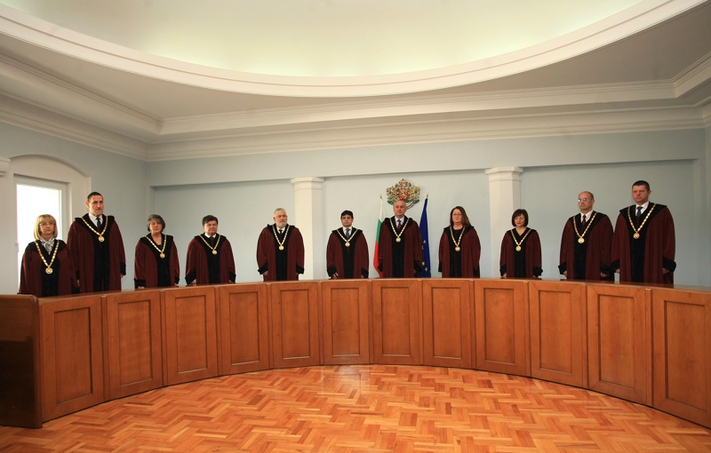 Конституционният съд КС единодушно обяви за противоконституционно решението на предишното