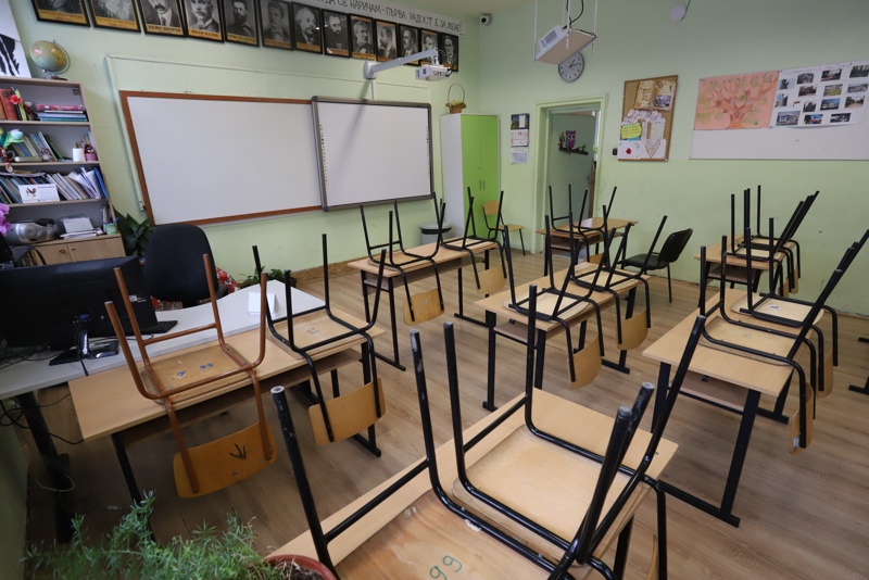 Починала ученичка в пловдивско училище продължава да получава оценки Сигналът