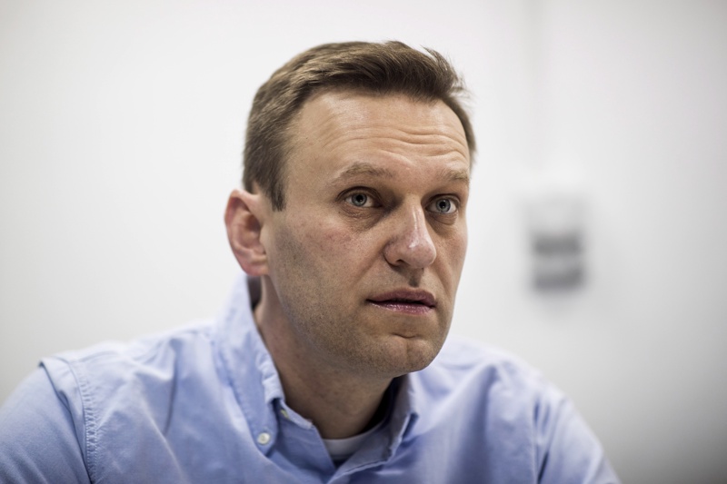 СподелиРуският опозиционен политик Алексей Навални е бил преместен от наказателна