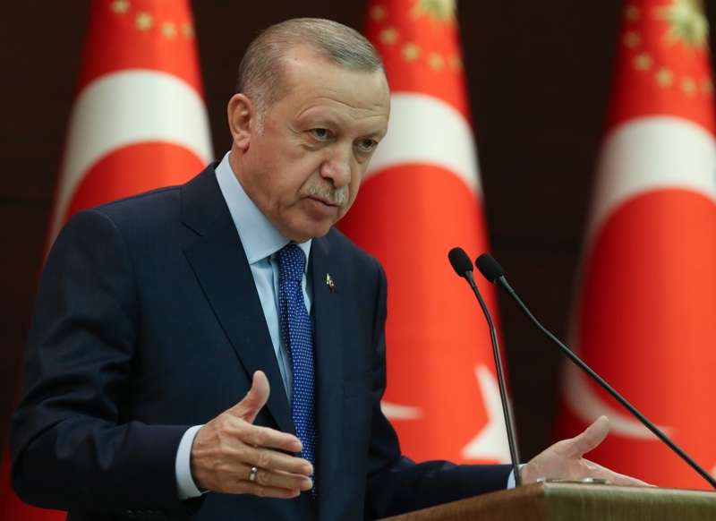 На снимката: президентът Реджеп ЕрдоганТурция се ангажира да търси мирен