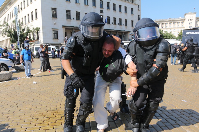 арест протест