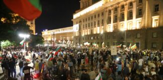 Велико народно въстание 3, протест в София