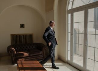 Николай Младенов