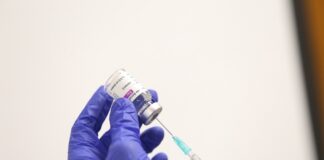 работа ваксинирани неваксинирани ваксината доза дози