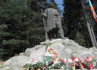 123 години от Илинденско-преображенското въстание – връхна точка в освободителната борба на македонските и тракийски българи Илинденско-преображенско въстание