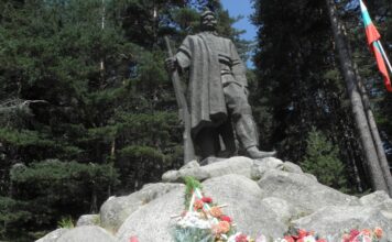 123 години от Илинденско-преображенското въстание – връхна точка в освободителната борба на македонските и тракийски българи Илинденско-преображенско въстание