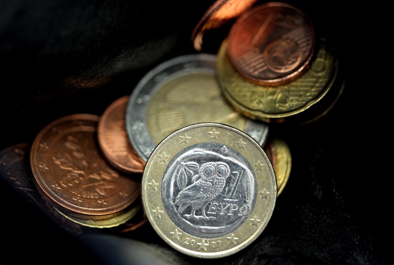 България ще може да сече монети евро но първо трябва