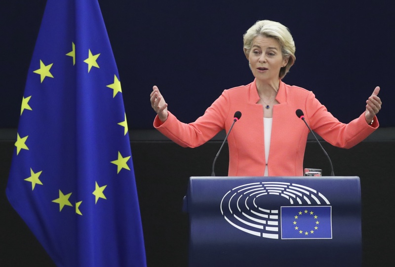 СподелиЕвропейската комисия обмисля възможността да забрани вноса на земеделски стоки