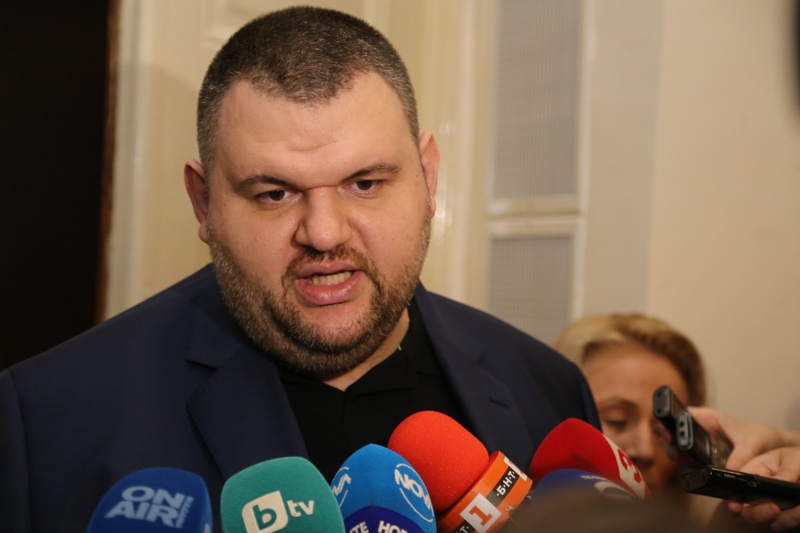 Председателят на ПГ на ДПС Делян Пеевски коментира отварянето на