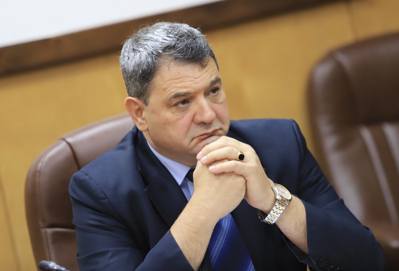 СподелиБях подложен на натиск от министър Стоянов за да си
