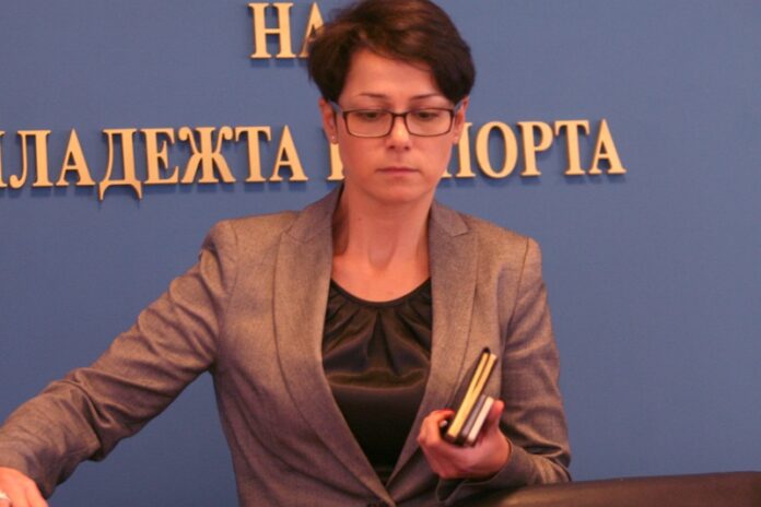 Ваня Караганева