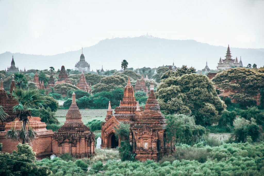 Долината Баган в Бирма (Мианмар)