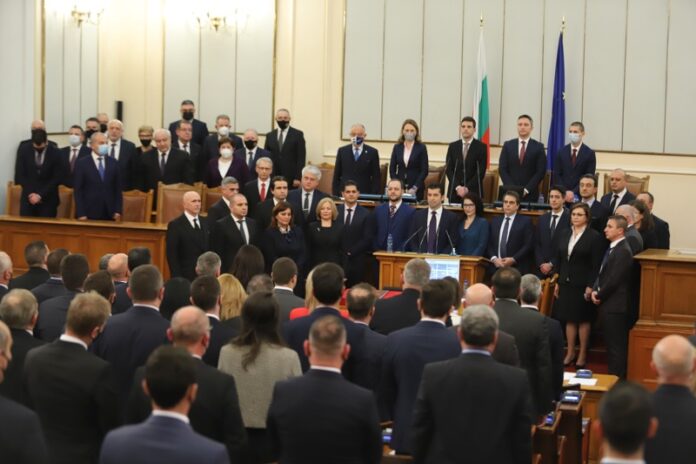 От седмици новото правителство на България започнало мандата си в