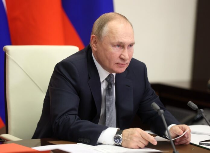 Почвата под Путин се свива като шагренова кожа Активите му