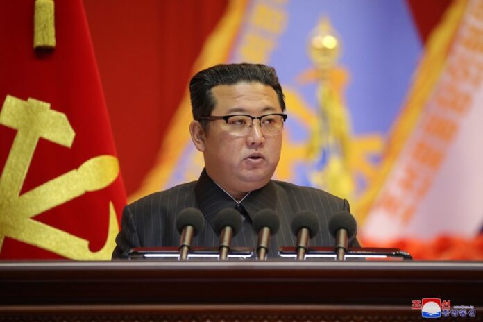 На снимката Ким Чен УнНапрежението на Корейския полуостров е високо